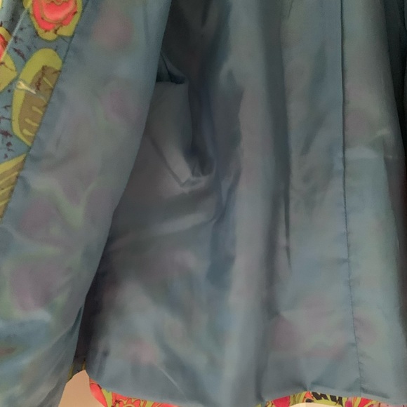 Jacket - Picture 5 of 5